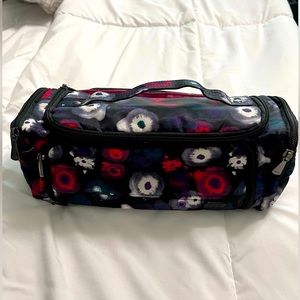 Lug Trolley Cosmetic Case